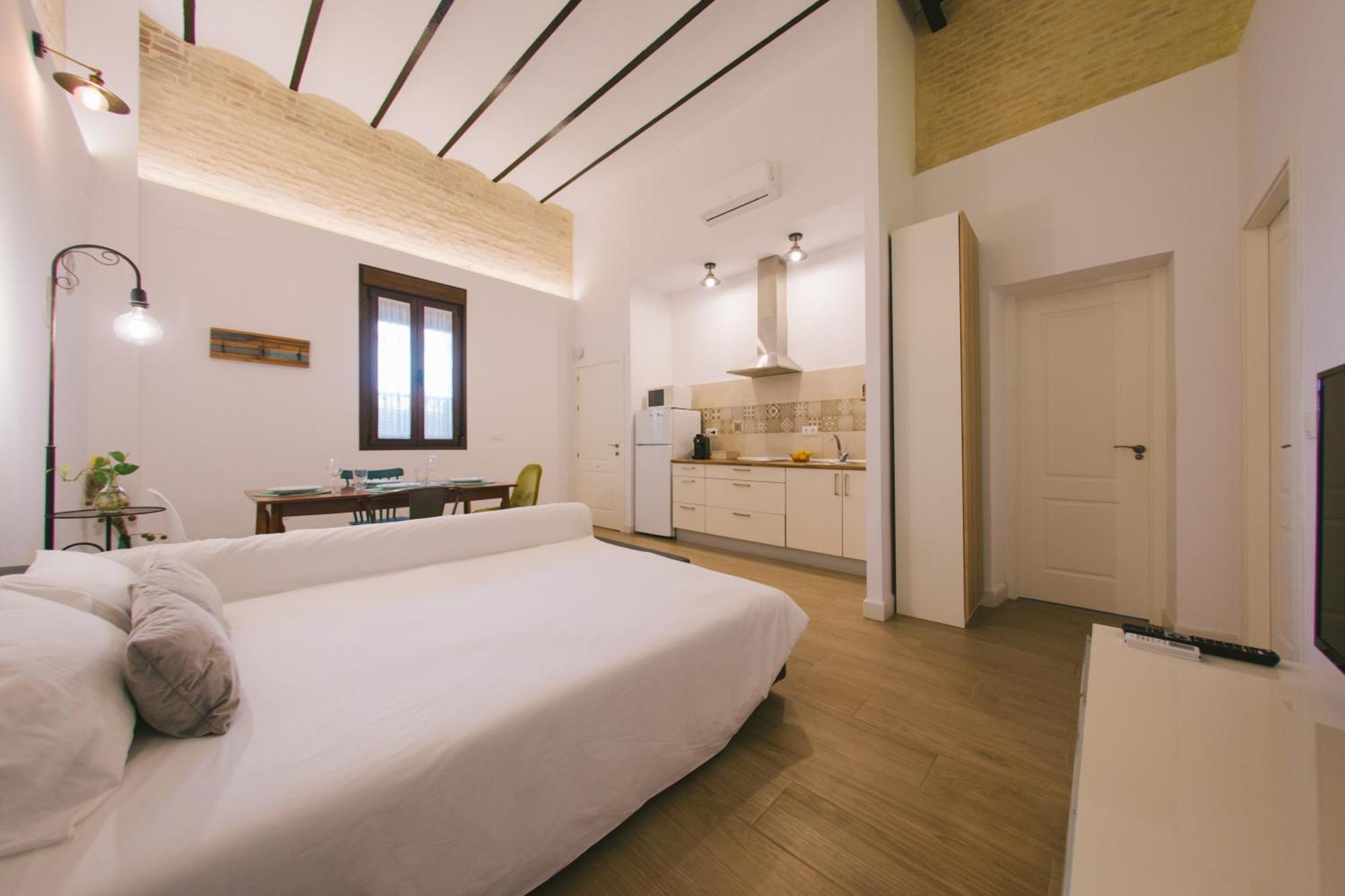Miraflores 58 Apt - Private Parking Opt Sevilla Exterior foto